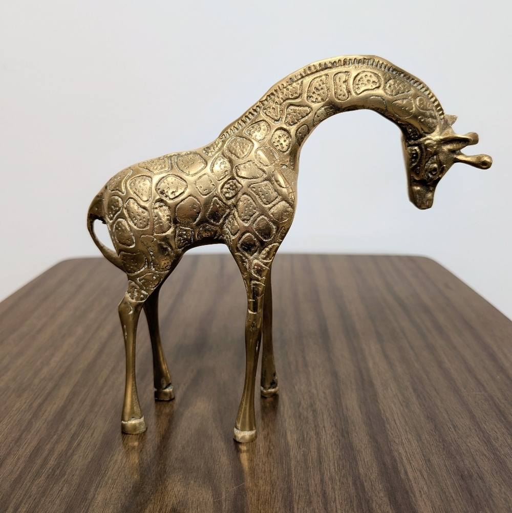 Bright Shiny Brass Giraffe Statue Figurine Gold Tone - Picture 5 of 6
